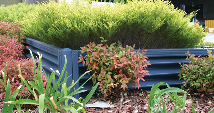STEEL PLINTH 140 x 45 x 2350 - Image 3
